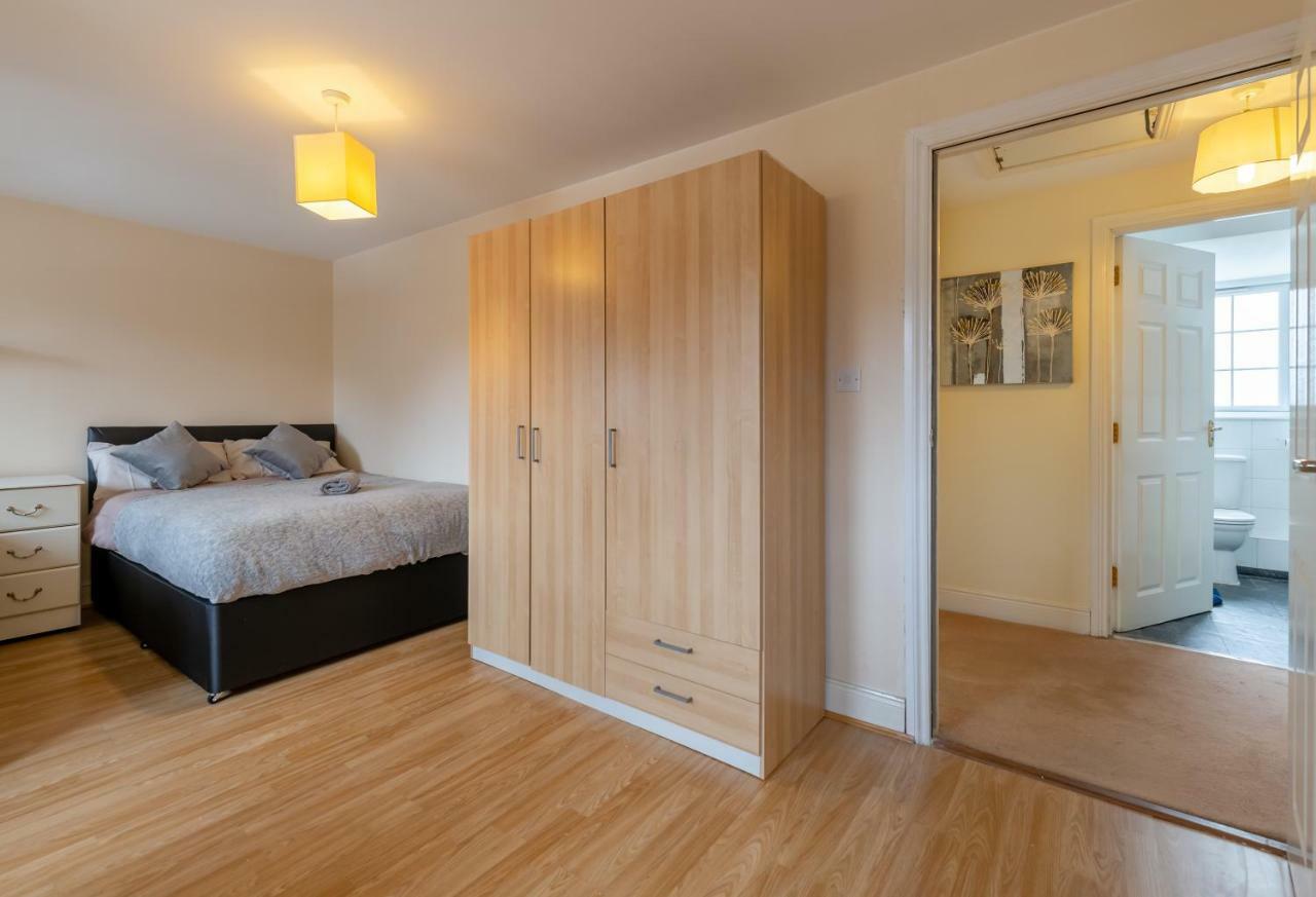 Newcastle City Centre Spacious Town House Free Parking And Wifi Newcastle upon Tyne Exterior foto